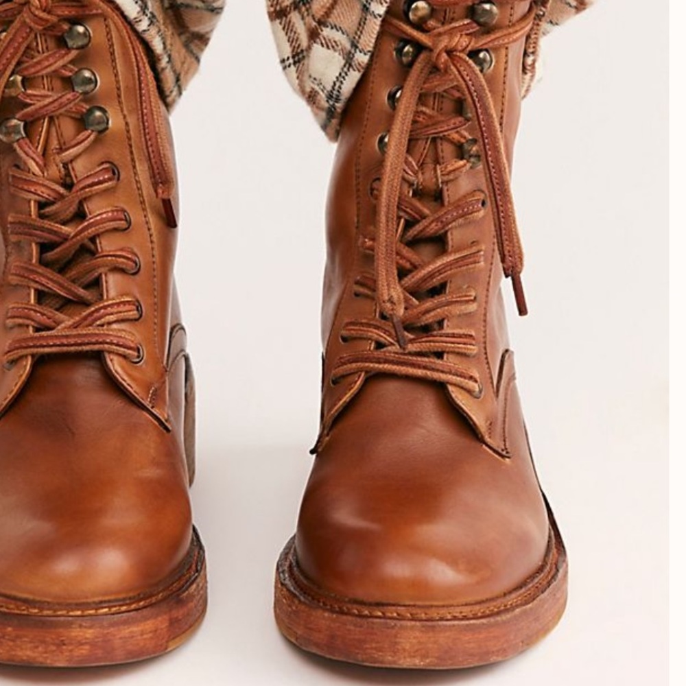 NEW FREE PEOPLE LACE-UP SANTA FE BOOTS 37 - Picture 2 of 7